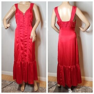 NWT Urban Outfitters Red Satin Lace Inset Sleeveless Button Maxi Dress Sz Small